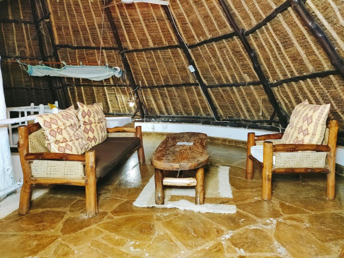 디아니 해변 Upani In Diani B&B 외부 사진