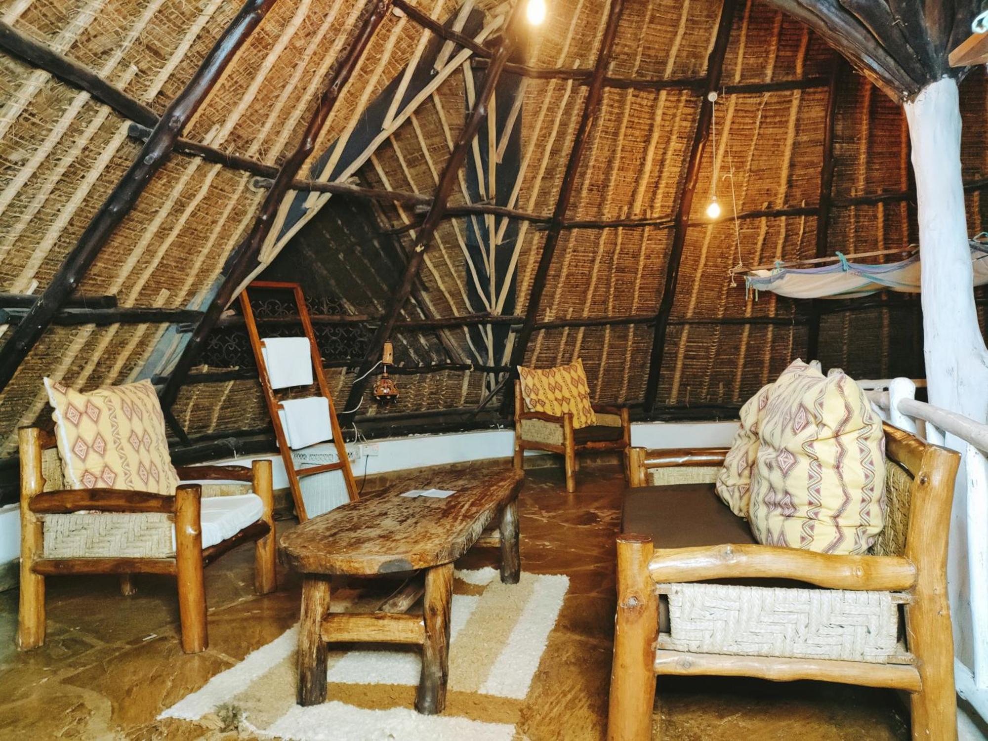 디아니 해변 Upani In Diani B&B 외부 사진